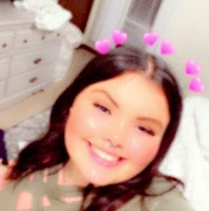 Meet your Posher, Sophia